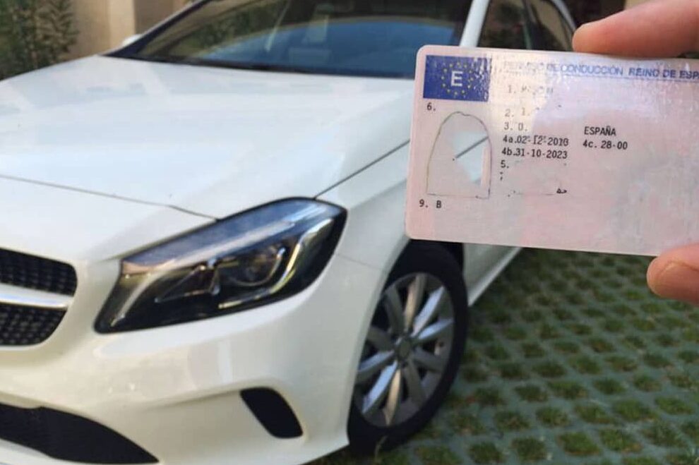 Dónde sacar carnet de conducir coche automático: Guía completa